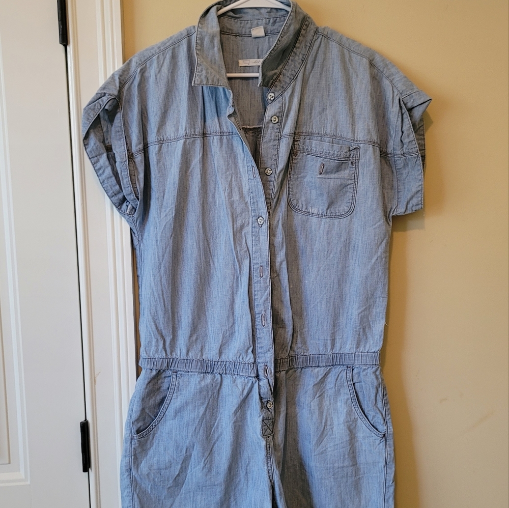 NWOT Levi's Light Blue Denim Short Sleeve Shorts Romper